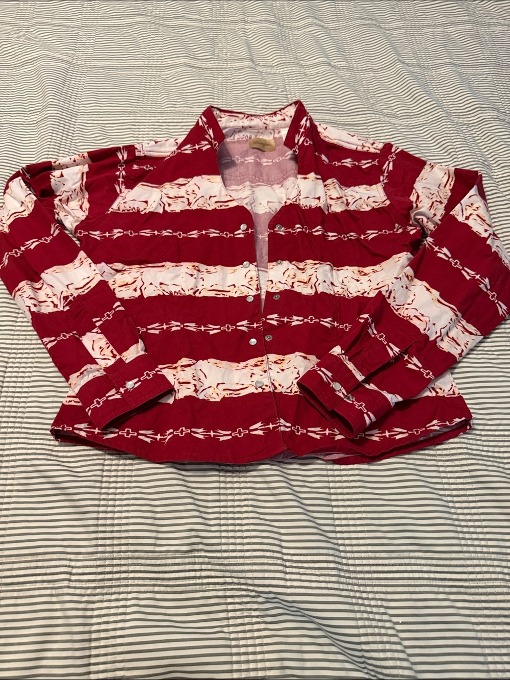 Wrangler Red and White Striped Button-Down Shirt